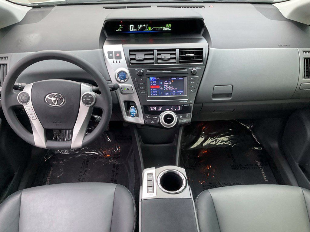 Used 2012 Toyota Prius V Five FWD image 37