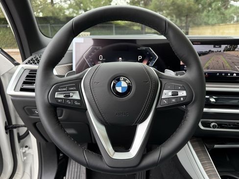 New 2026 BMW X5 sDrive40i image 22
