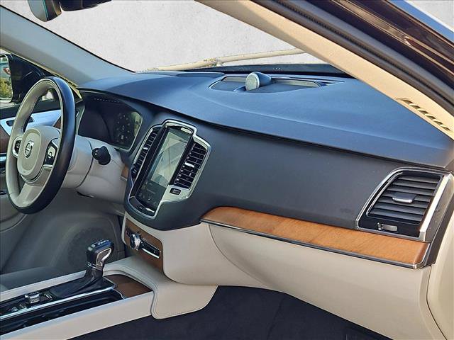 Used 2018 Volvo XC90 T6 Inscription w/ Convenience Package AWD/4WD image 14