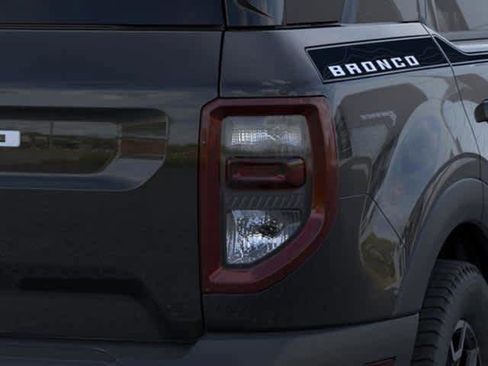 New 2025 Ford Bronco Sport Outer Banks w/ Topo Graphic Package image 21