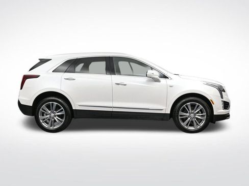 Used 2026 Cadillac XT5 Premium Luxury w/ Driver Assist Package image 6