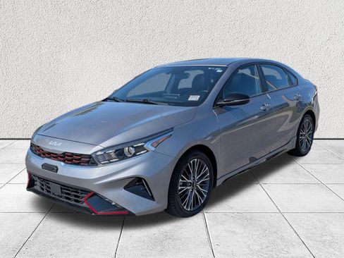 Used 2023 Kia Forte GT-Line w/ GT-Line Premium Package FWD image 7