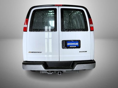 New 2025 Chevrolet Express 3500 w/ Driver Convenience Package image 6