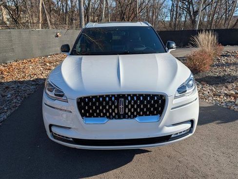 Used 2023 Lincoln Aviator Grand Touring w/ Equipment Group 301A image 8