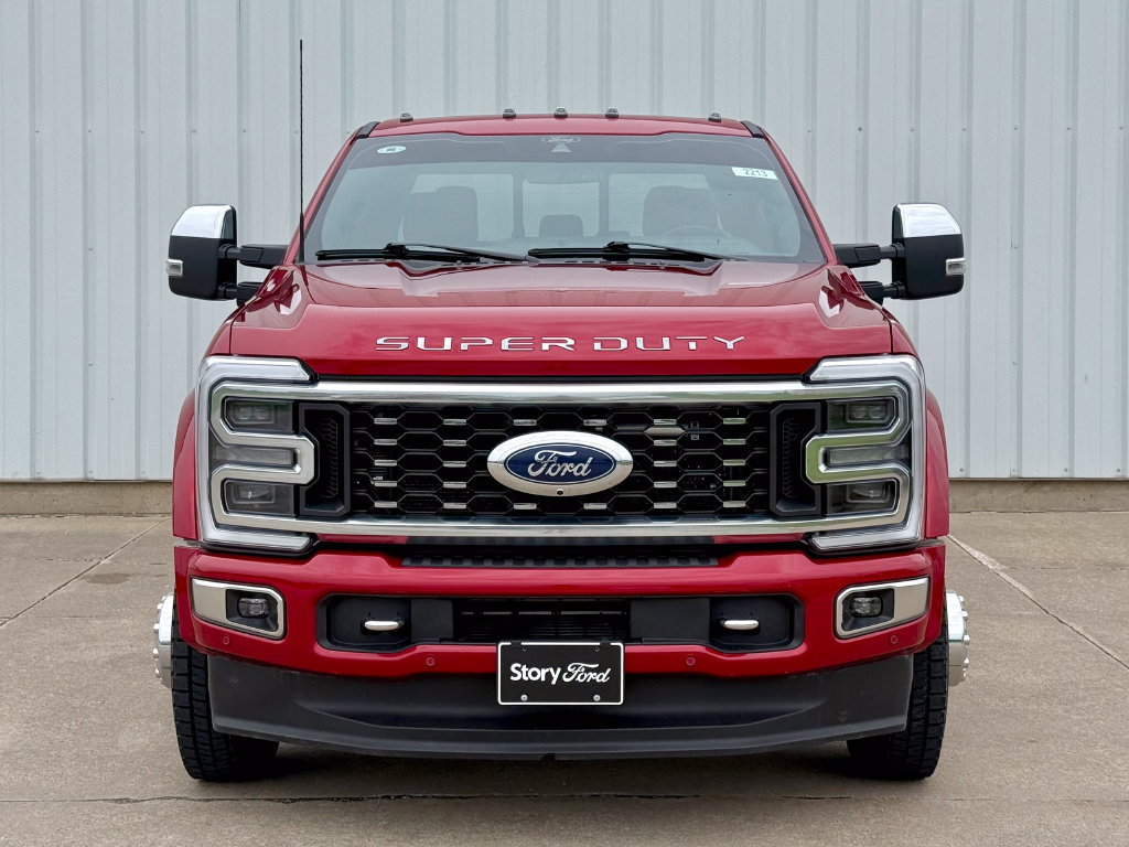 Certified 2024 Ford F450 Platinum w/ FX4 Off-Road Package AWD/4WD image 9