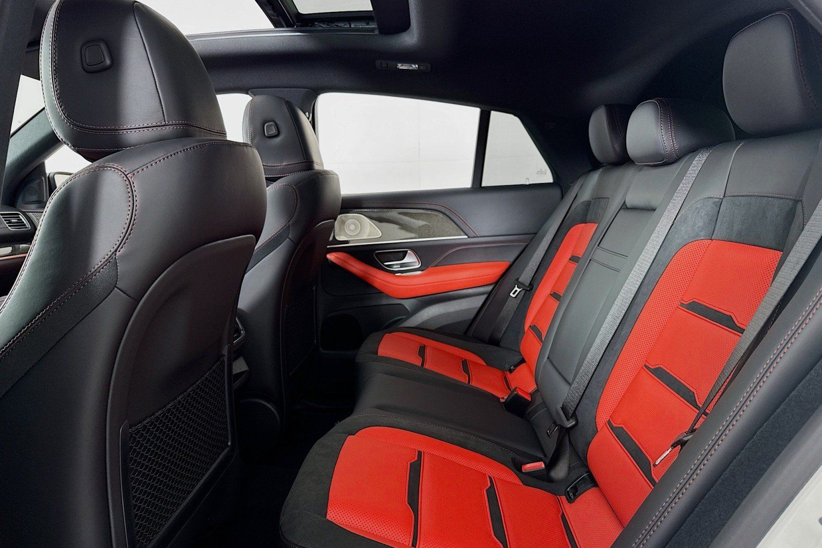 New 2026 Mercedes-Benz GLE 53 AMG 4MATIC Coupe image 7