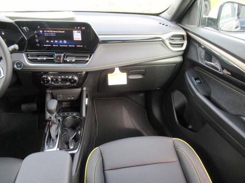 New 2025 Chevrolet TrailBlazer ACTIV w/ Convenience Package image 14