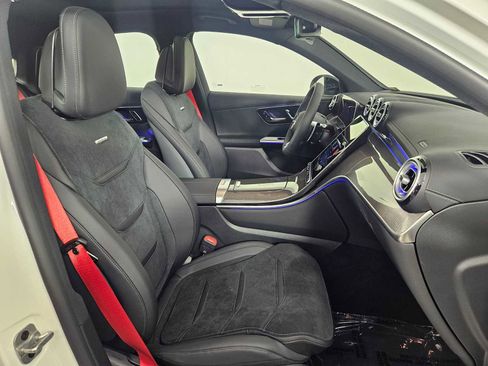 New 2025 Mercedes-Benz GLC 63 AMG S image 23