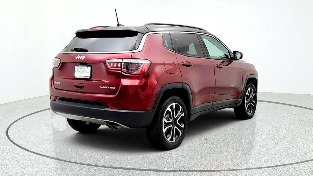 Used 2022 Jeep Compass Limited AWD/4WD image 5