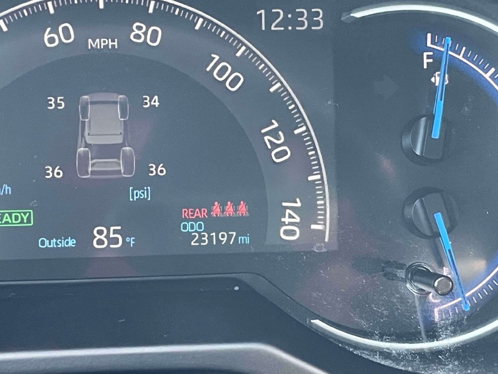 Used 2023 Toyota RAV4 LE AWD/4WD image 25