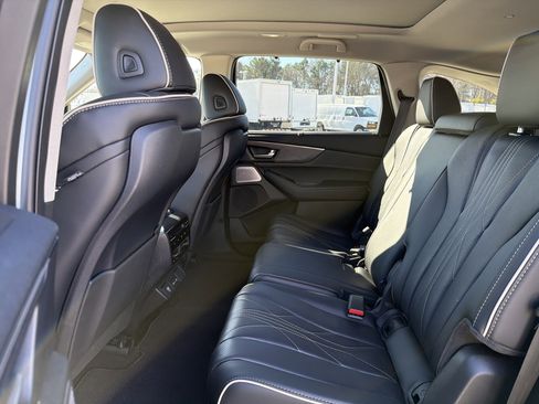 Certified 2026 Acura MDX SH-AWD w/ Advance Package image 31
