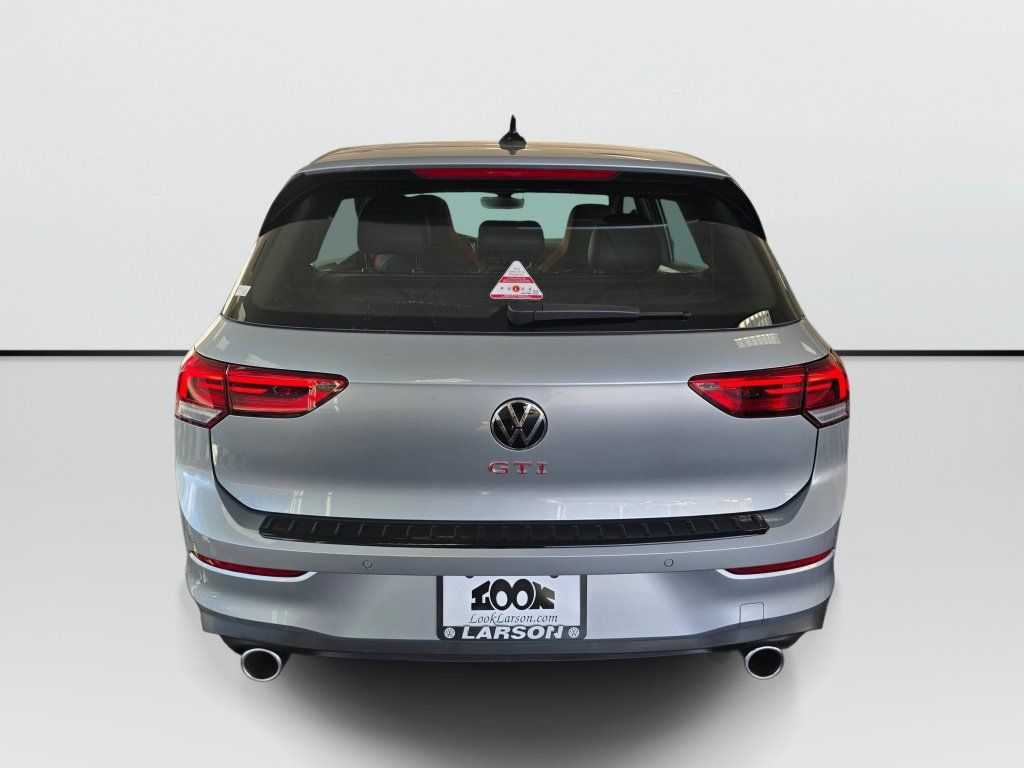 New 2026 Volkswagen GTI SE FWD image 4