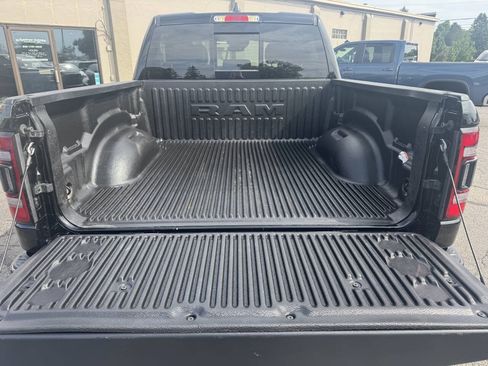 Used 2024 RAM 1500 Laramie AWD/4WD image 15