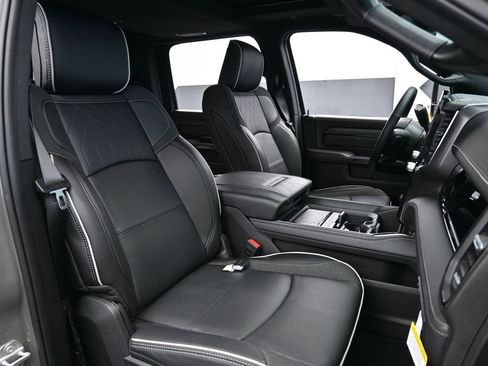 Used 2026 RAM 2500 Limited image 61