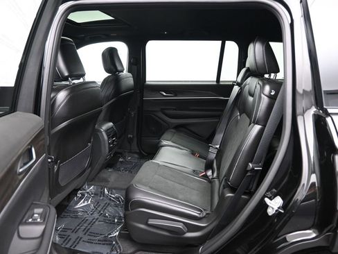 New 2026 Jeep Grand Cherokee L 4WD image 25