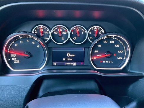 Used 2021 Chevrolet Silverado 1500 RST image 9