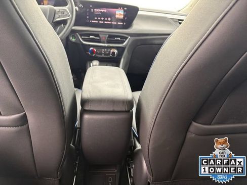 Used 2025 Buick Encore GX Sport Touring w/ Black Roof Package FWD image 11