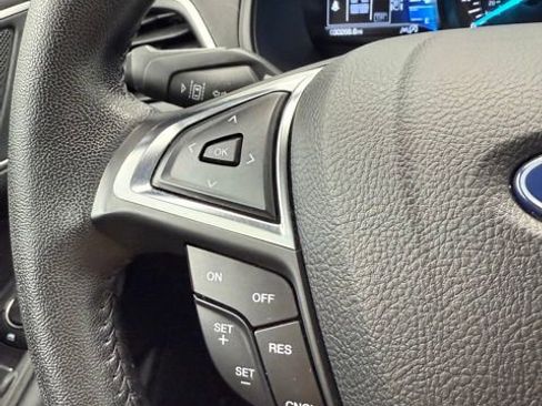 Used 2022 Ford Edge SEL w/ Convenience Package image 42