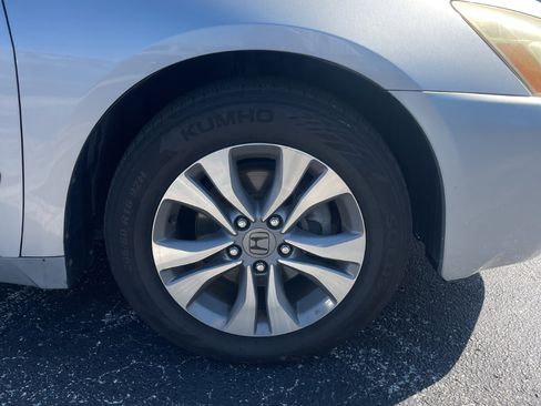 Used 2005 Honda Accord LX image 31