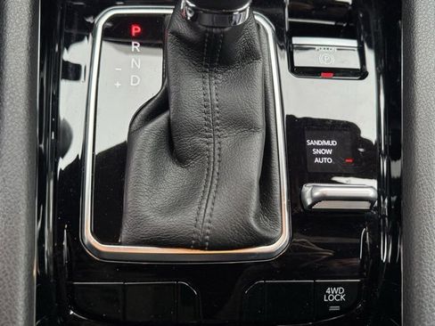 Certified 2023 Jeep Compass Limited image 19