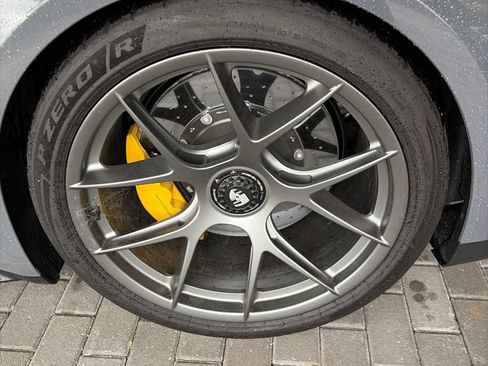 Certified 2026 Porsche 911 GT3 RWD image 12