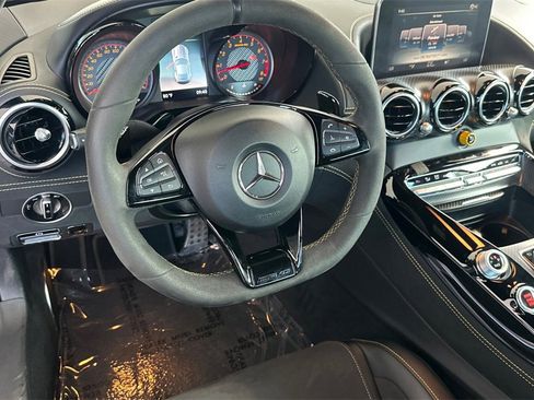Used 2019 Mercedes-Benz AMG GT R image 15