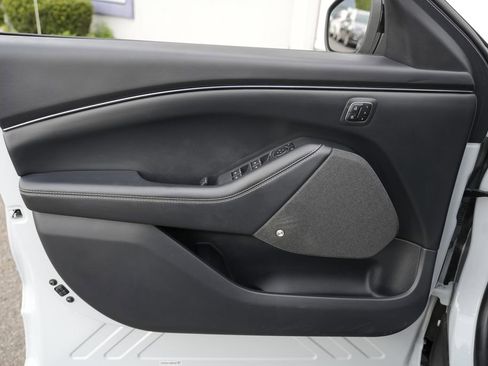 Used 2023 Ford Mustang Mach-E Premium AWD/4WD image 19