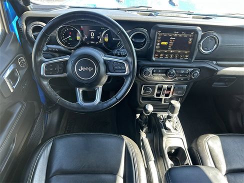 Used 2023 Jeep Wrangler Unlimited Sahara w/ Cold Weather Group image 20