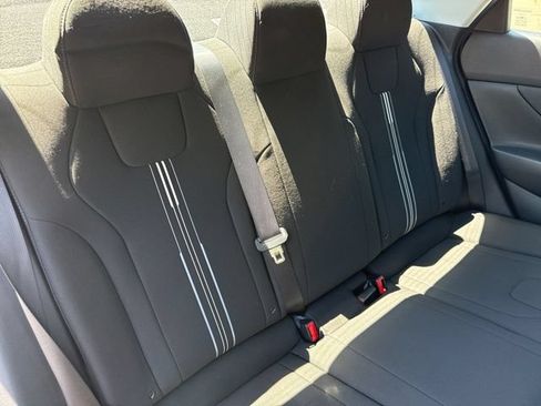 Used 2023 Hyundai Elantra SEL w/ Convenience Package FWD image 24