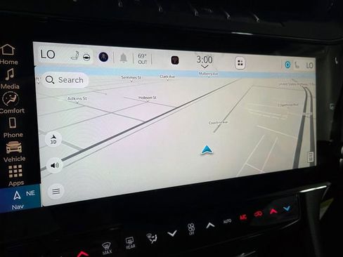 New 2026 Jeep Grand Cherokee Limited w/ Limited Altitude Package image 20