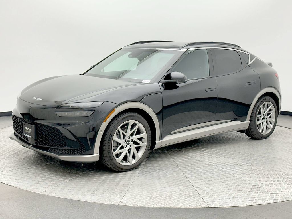 Used 2023 Genesis GV60 Advanced AWD/4WD image 1