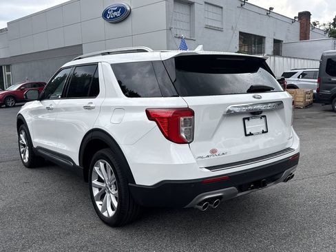Used 2023 Ford Explorer Platinum w/ Technology Package AWD/4WD image 4