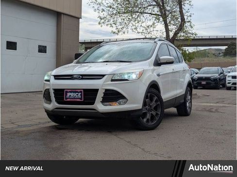 Used 2015 Ford Escape Titanium AWD/4WD image 1