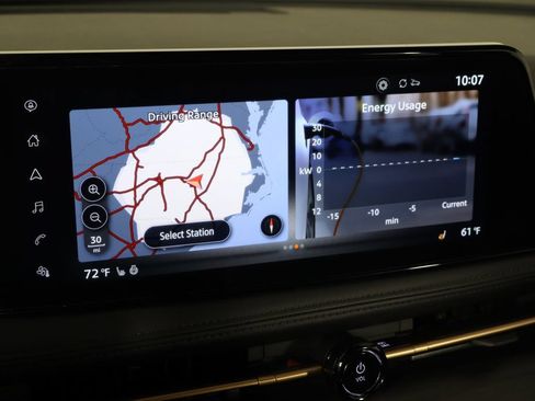 Used 2024 Nissan Ariya FWD image 33