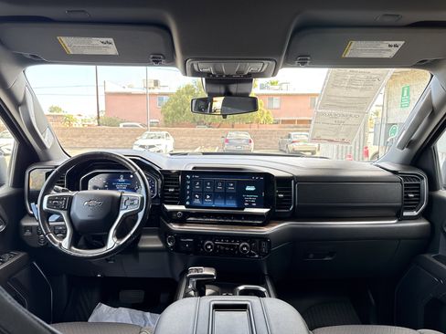 Used 2022 Chevrolet Silverado 1500 RST image 28