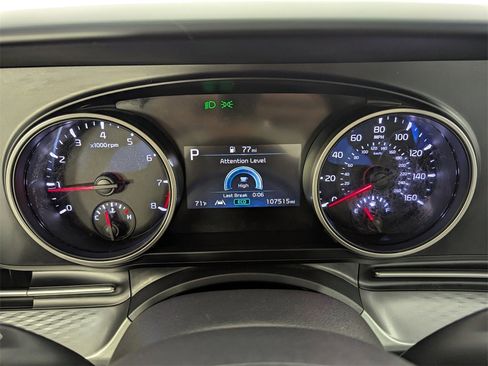 Used 2022 Kia Carnival LX image 37