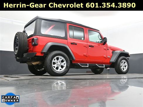 Used 2018 Jeep Wrangler Unlimited Sport image 43