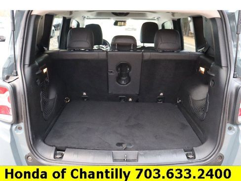 Used 2016 Jeep Renegade Trailhawk w/ Premium Trailhawk Package image 25