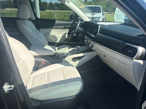 Used 2024 Kia Telluride S w/ S Sunroof Package AWD/4WD image 23