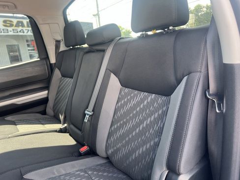 Used 2018 Toyota Tundra SR5 image 24
