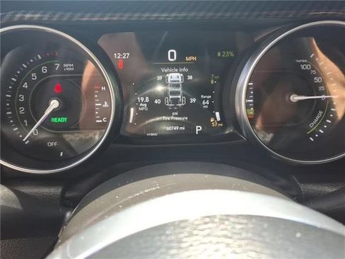 Used 2023 Jeep Wrangler Unlimited Sahara w/ Cold Weather Group AWD/4WD image 23