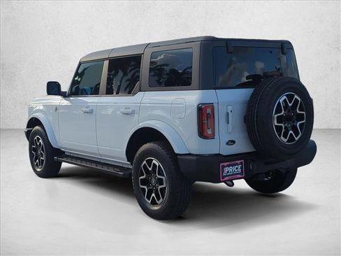 Used 2024 Ford Bronco Outer Banks image 7
