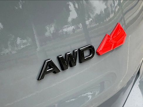 New 2026 Nissan Rogue Rock Creek image 9