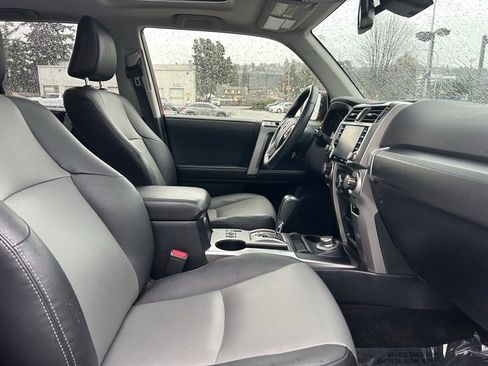 Certified 2022 Toyota 4Runner SR5 Premium w/ Moonroof Package image 16