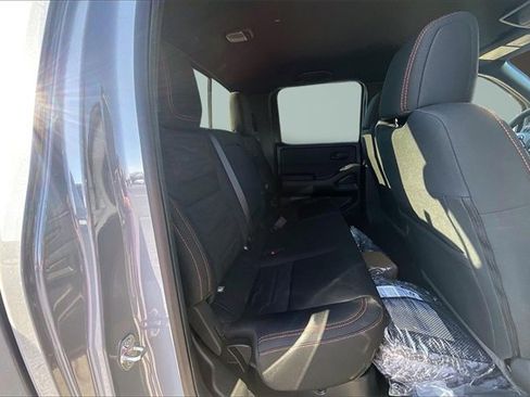 New 2026 Nissan Frontier PRO-4X w/ Pro-4x Convenience Package image 10