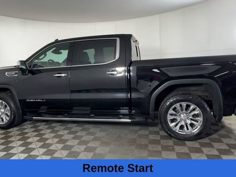 Used 2022 GMC Sierra 1500 Denali AWD/4WD image 9