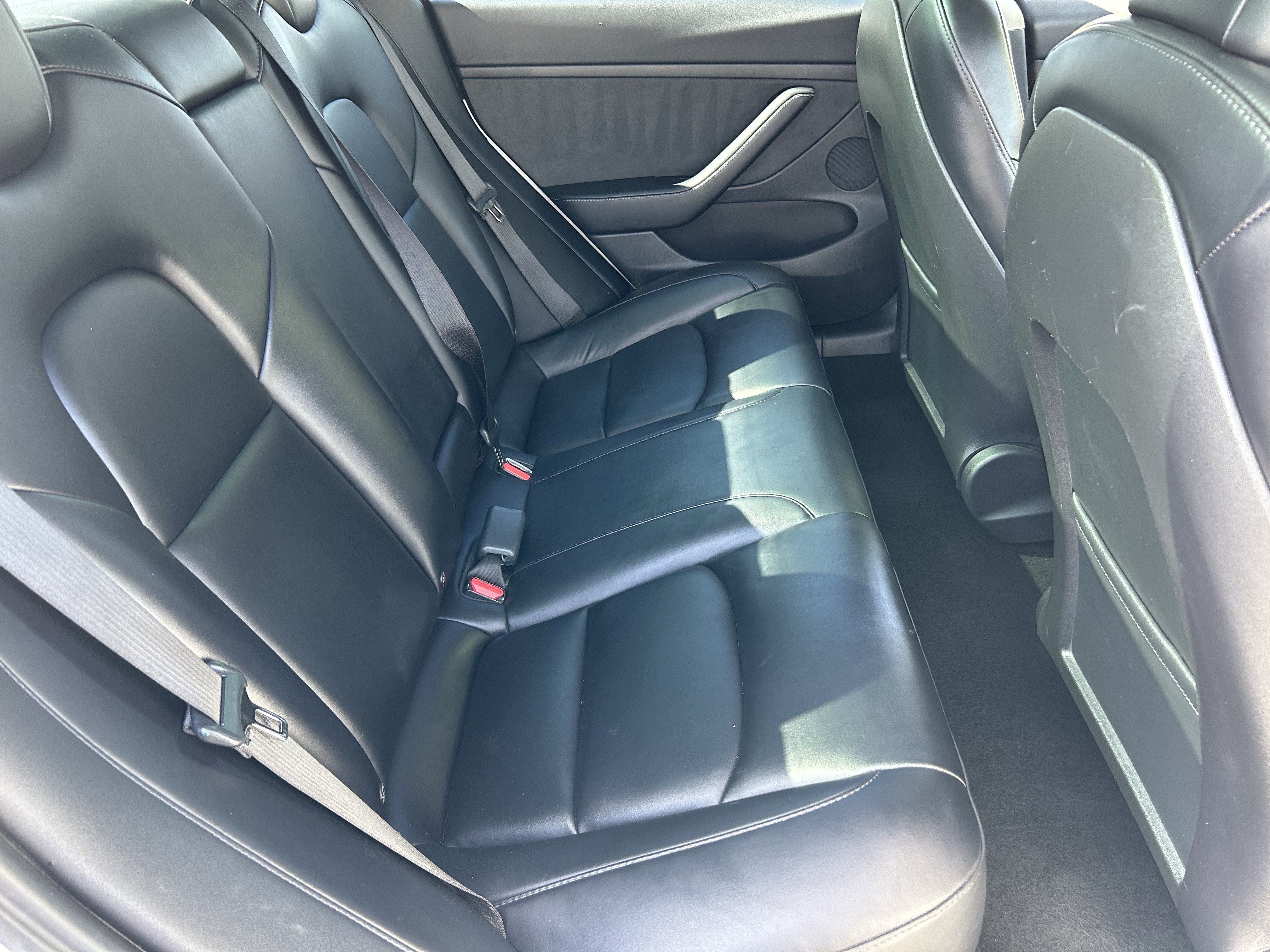 Used 2022 Tesla Model 3 Standard Range RWD image 10
