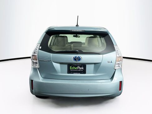 Used 2014 Toyota Prius V Three FWD image 7