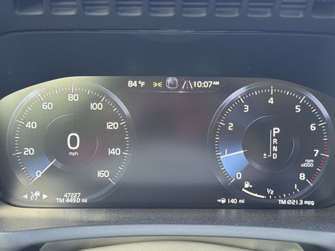 Used 2022 Volvo XC90 T6 Momentum w/ Climate Package AWD/4WD image 12