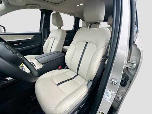 Used 2025 MAZDA CX-90 Plug-In Hybrid w/ Preferred image 23